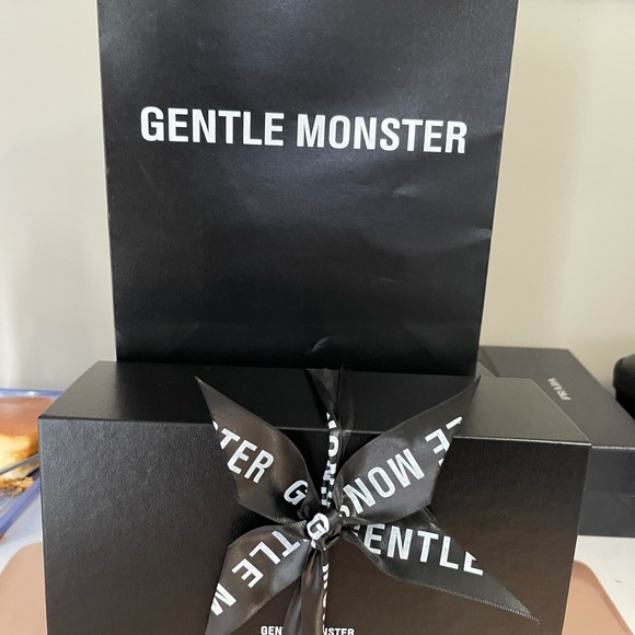 #GENTLE MONSTER RICK 2021 #BRANDNEW /AUTHENTIC - Picture 2 of 4
